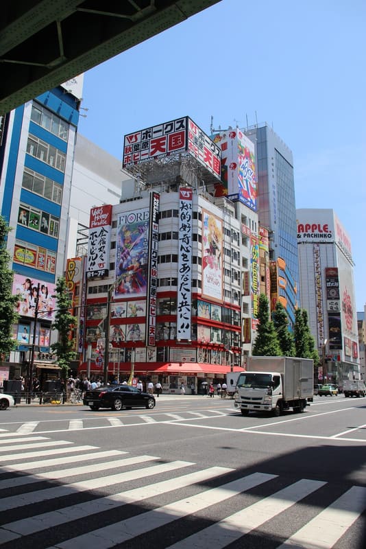 秋葉原