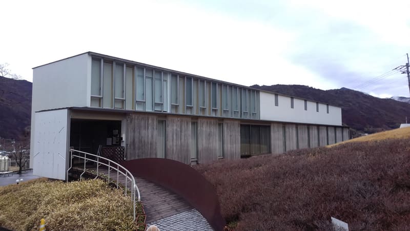 Yanase Takashi Memorial Museum — Anpanman Museum (香美市立やなせたかし記念館 アンパンマンミュージアム)