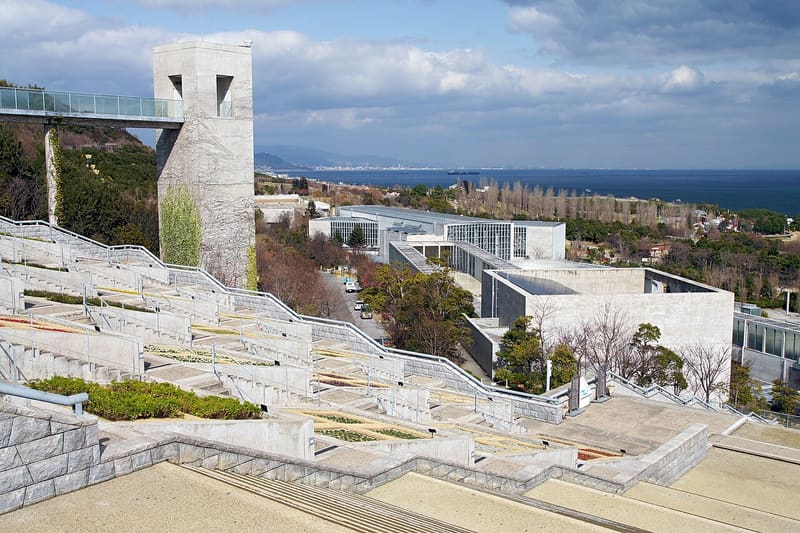Awaji Yumebutai (Hyakudan-en)