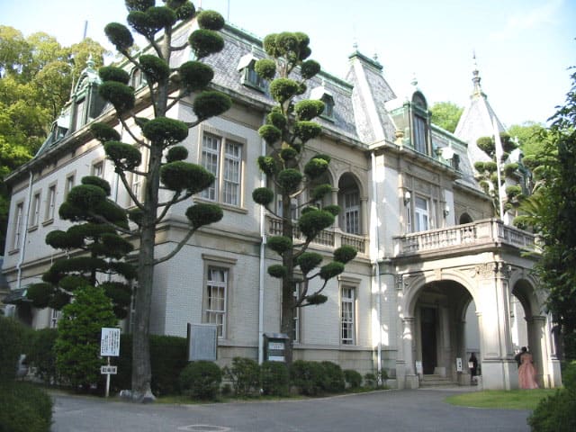 Bansuisō (萬翠荘)