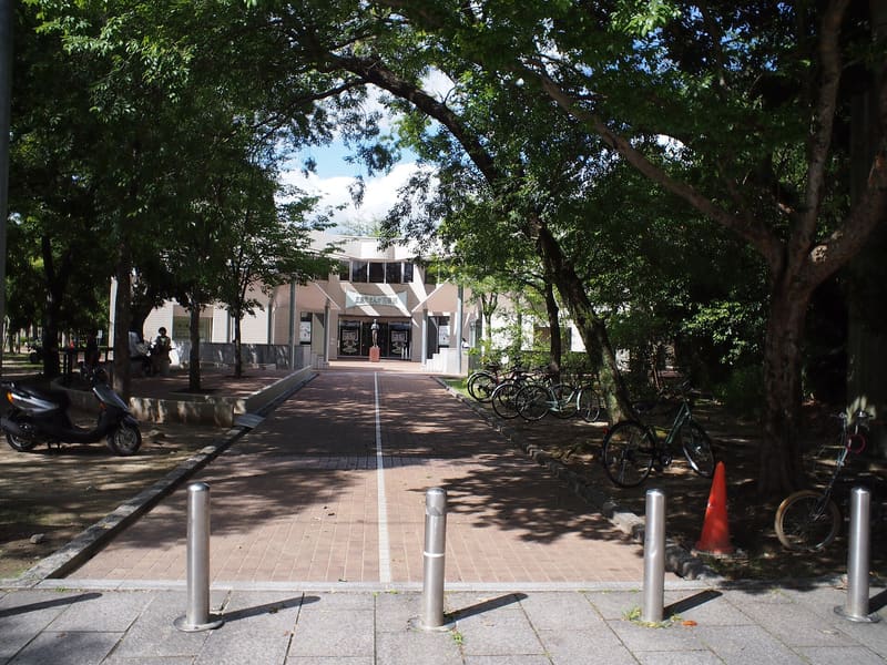 廣島市漫畫圖書館