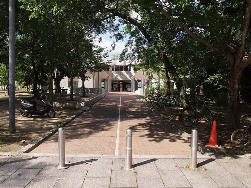 広島市まんが図書館