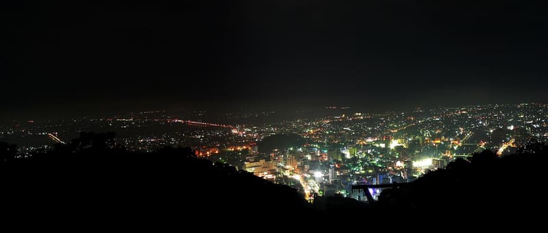 眉山