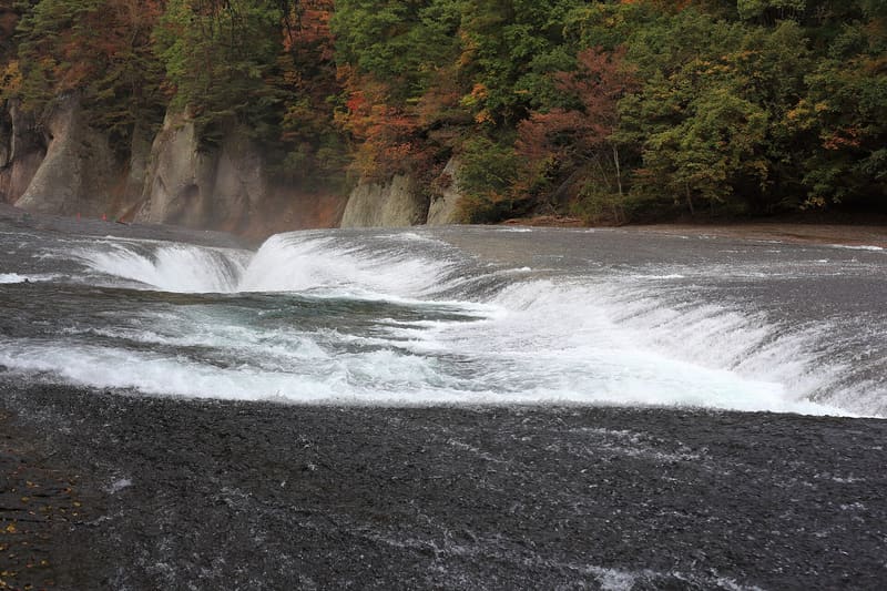 Fukiware Falls (吹割の滝)