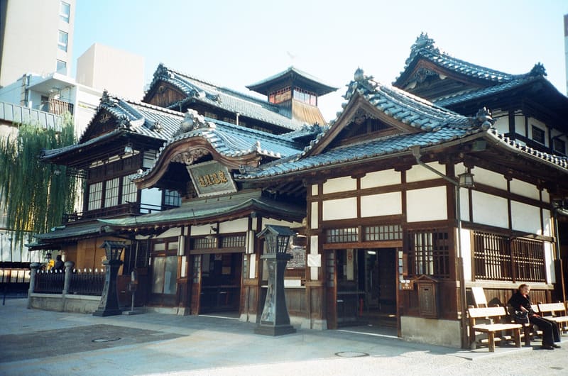 道後溫泉本館
