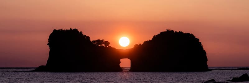 円月島