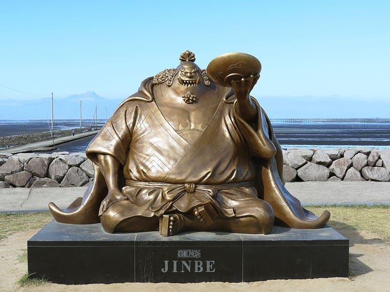 ジンベエ像