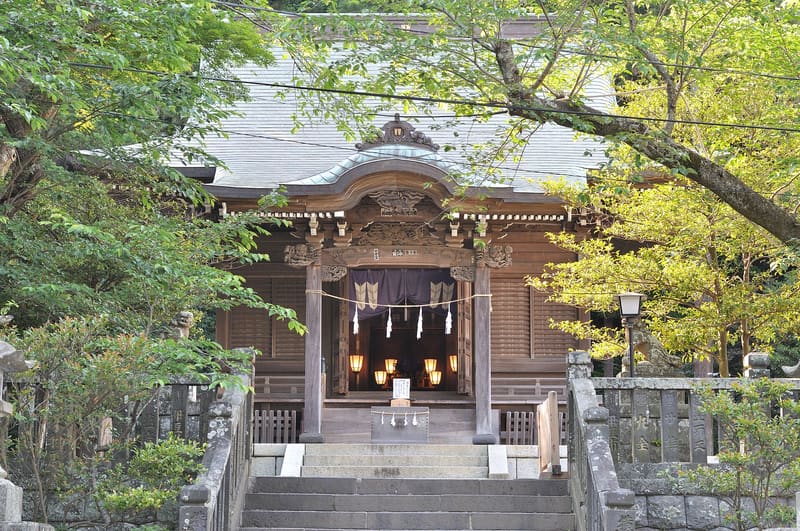 御霊神社