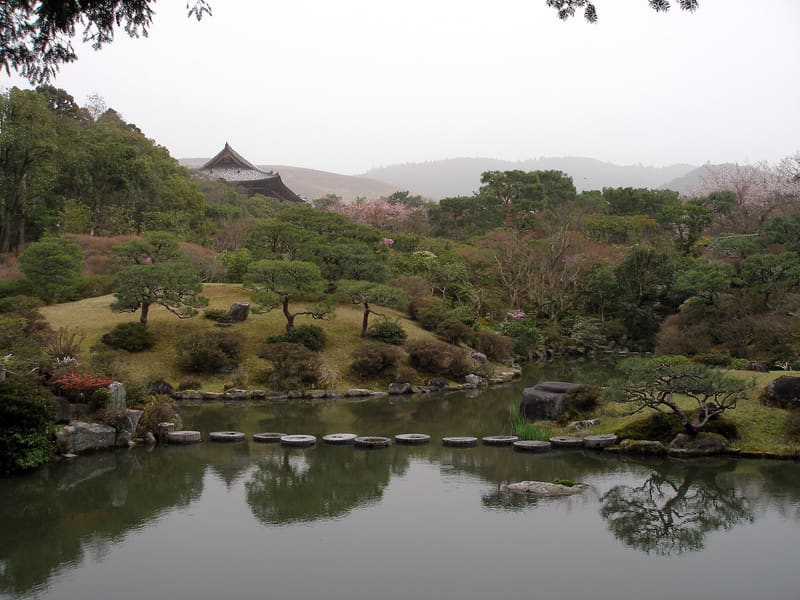Isuien