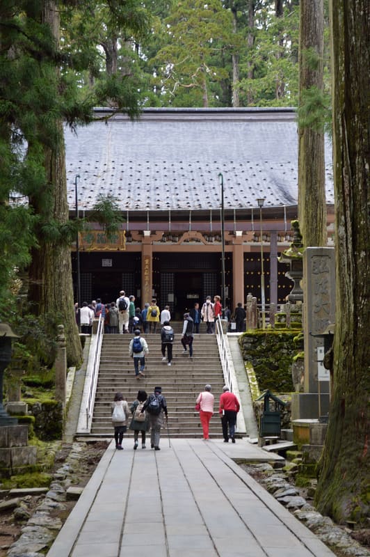 奥之院