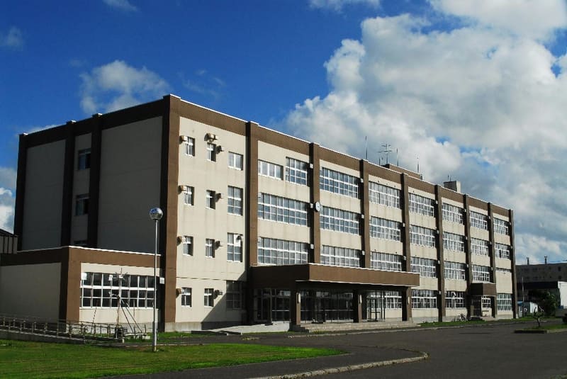 Liceo di Haboro (羽幌高等学校)
