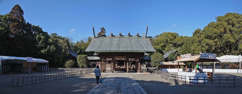 Miyazaki Shrine (宮崎神宮)