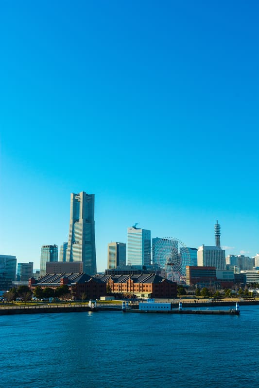Molo Ōsanbashi di Yokohama (横浜港大さん橋)