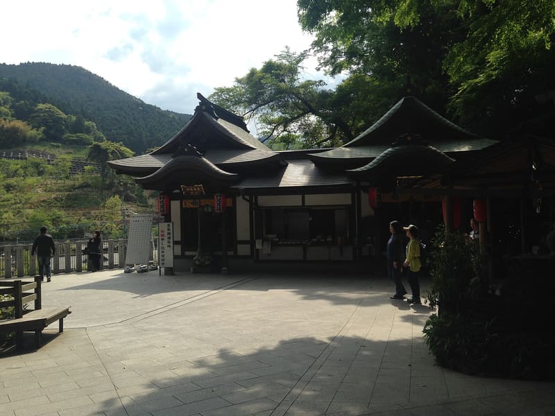 南藏院