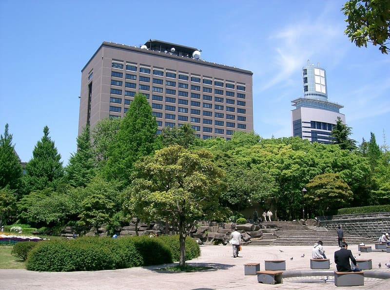 Parco Kotodai (勾当台公園)