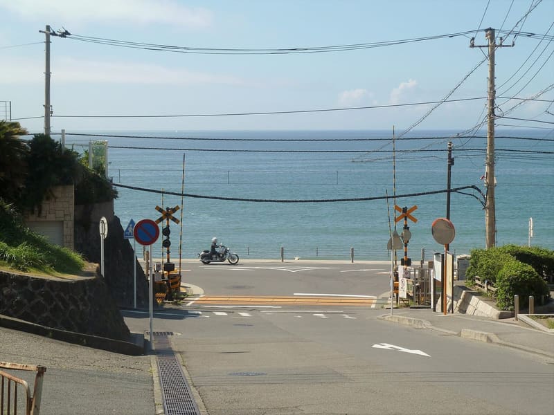 鎌倉高校前 1 號平交道(鎌倉高校前1号踏切)