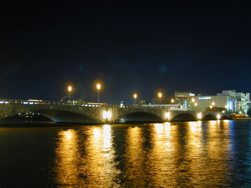 萬代橋