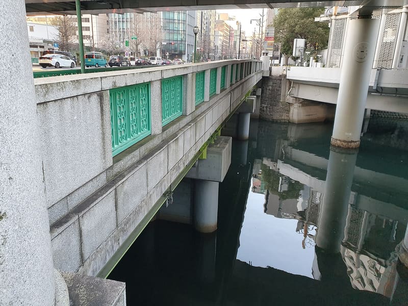 Kandabashi Bridge (神田橋)