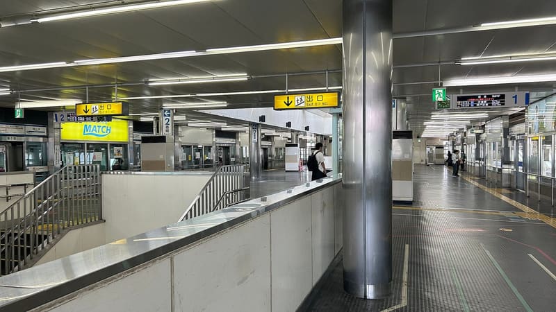 ポートライナー三宮駅