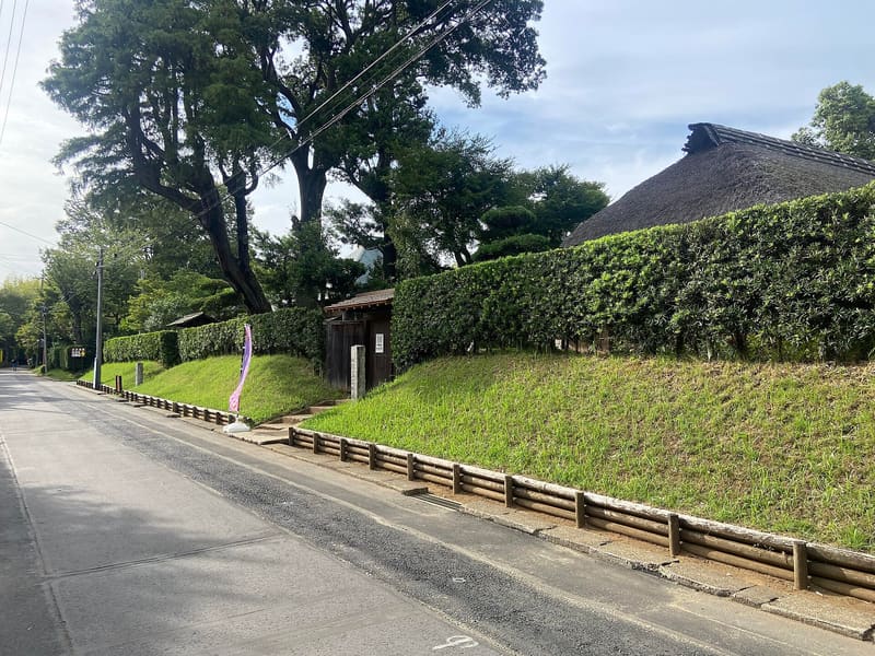 Sakura samurai houses and Hiyodorizaka