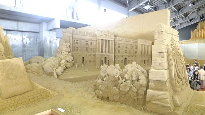 Sand Museum — Museo della sabbia (鳥取砂丘 砂の美術館)