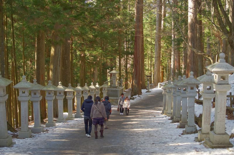 三峯神社
