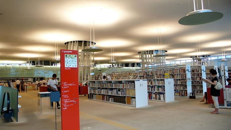 Sendai Mediatheque (仙台メディアテーク)