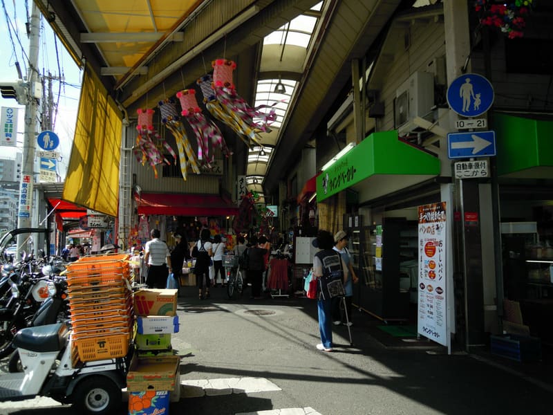 東山商店街 — 神戶