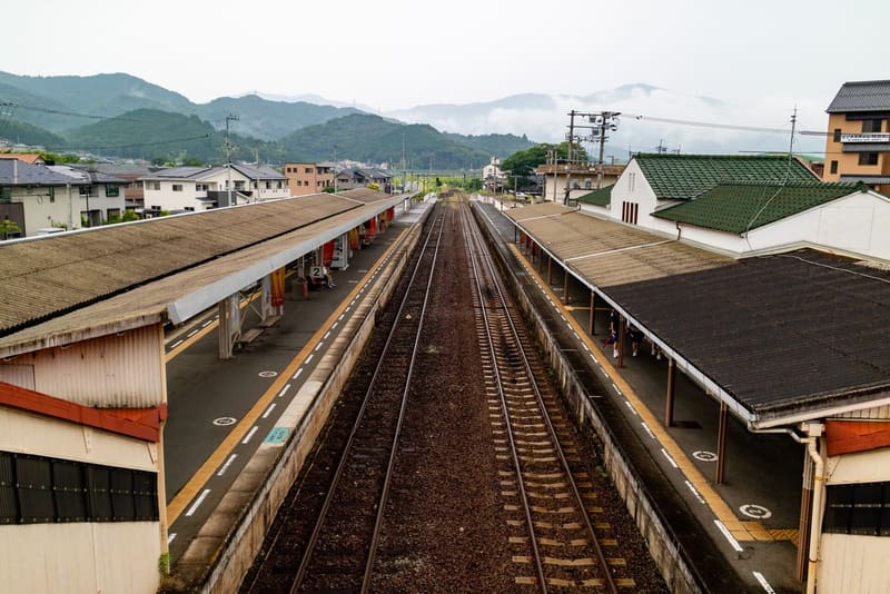 Iyo-Ōzu Station (伊予大洲駅)