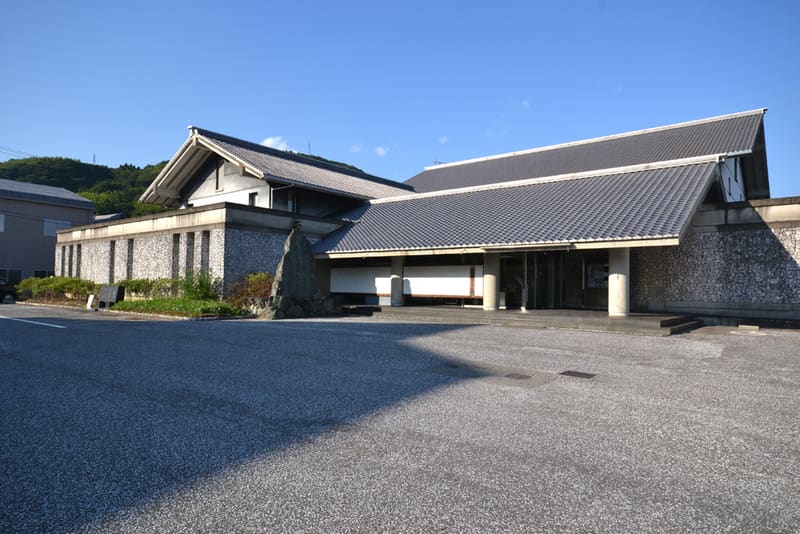 伊野町紙之博物館 — 土佐和紙(土佐和紙伝統産業会館)