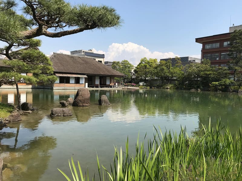 養浩館庭園