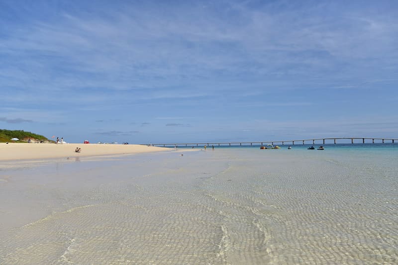 與那霸前濱海灘(与那覇前浜ビーチ)