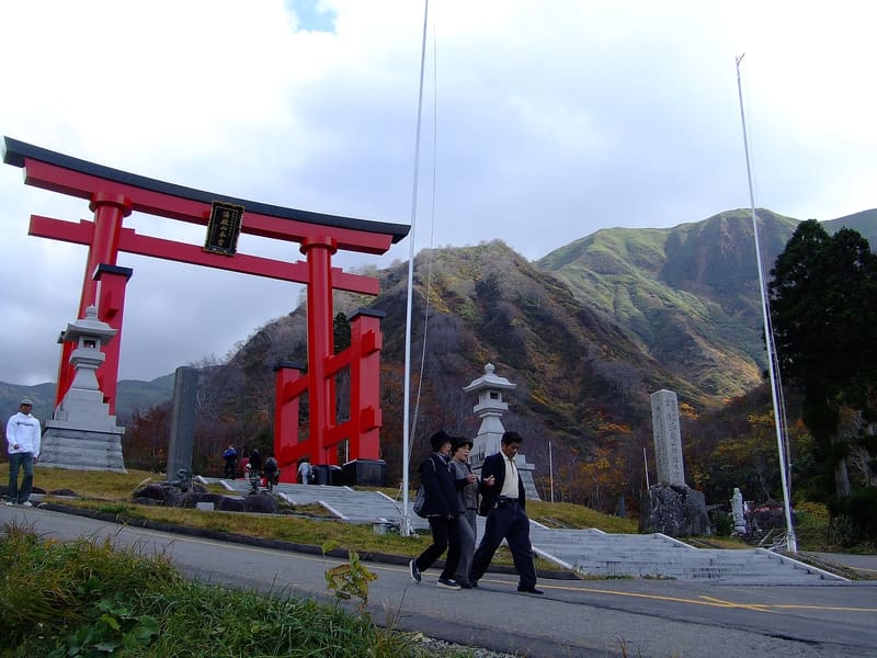 湯殿山神社
